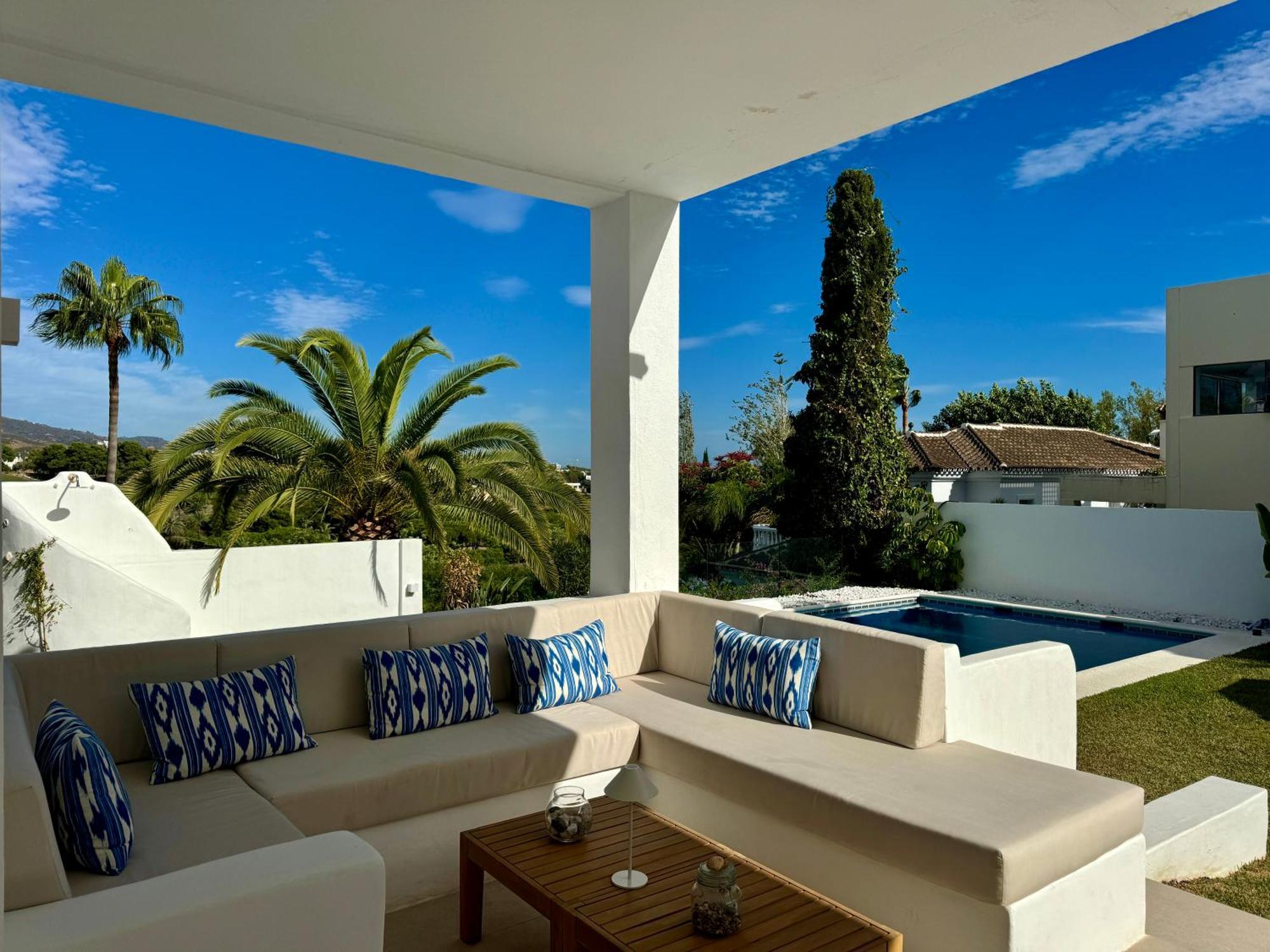 לינה וארוחת בוקר מארבלה Aurora Boutique House - Only Adults מראה חיצוני תמונה