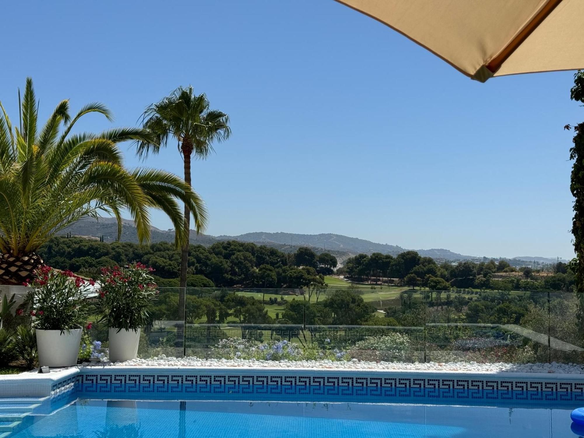 לינה וארוחת בוקר מארבלה Aurora Boutique House - Only Adults מראה חיצוני תמונה
