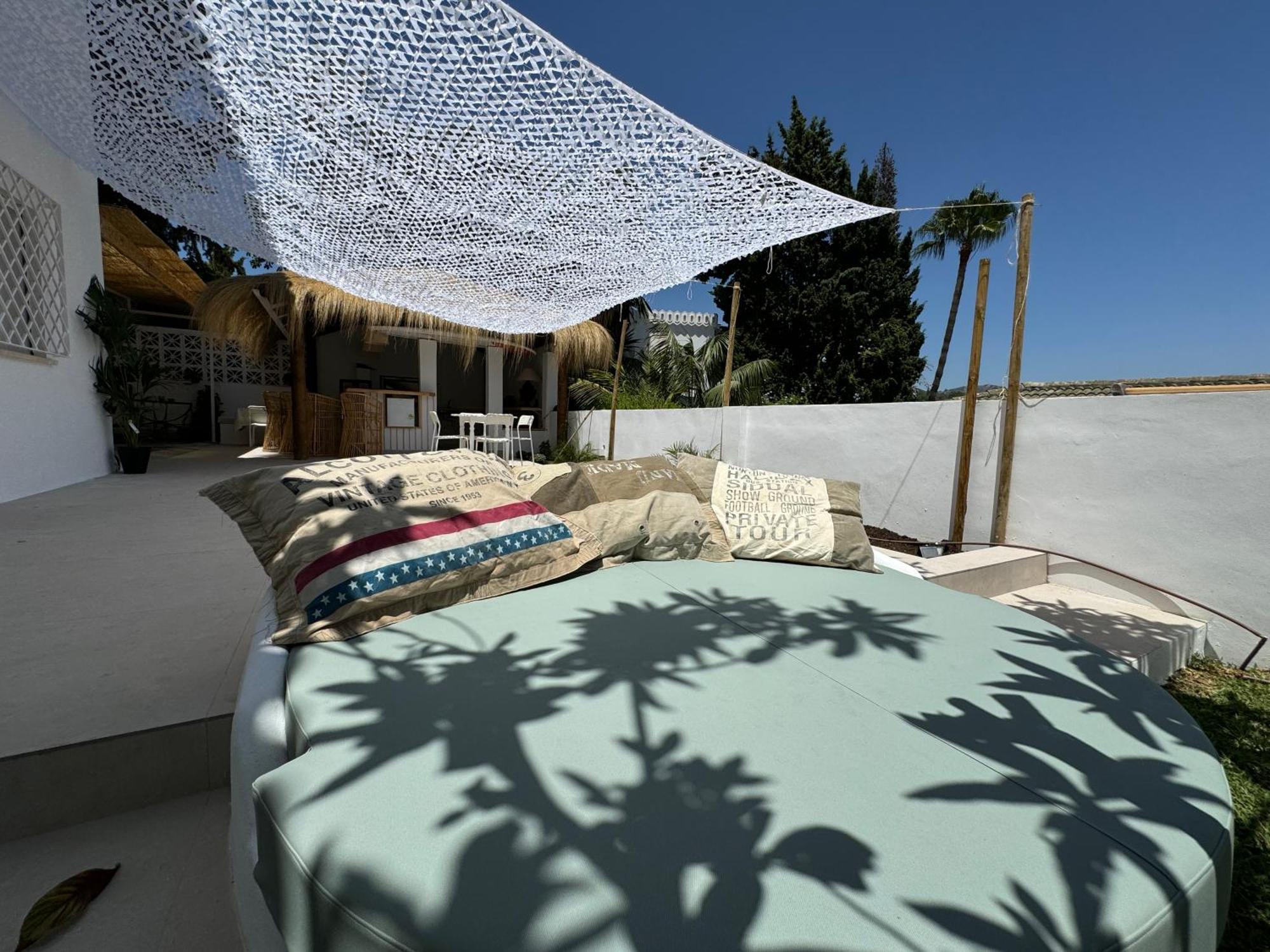 לינה וארוחת בוקר מארבלה Aurora Boutique House - Only Adults מראה חיצוני תמונה