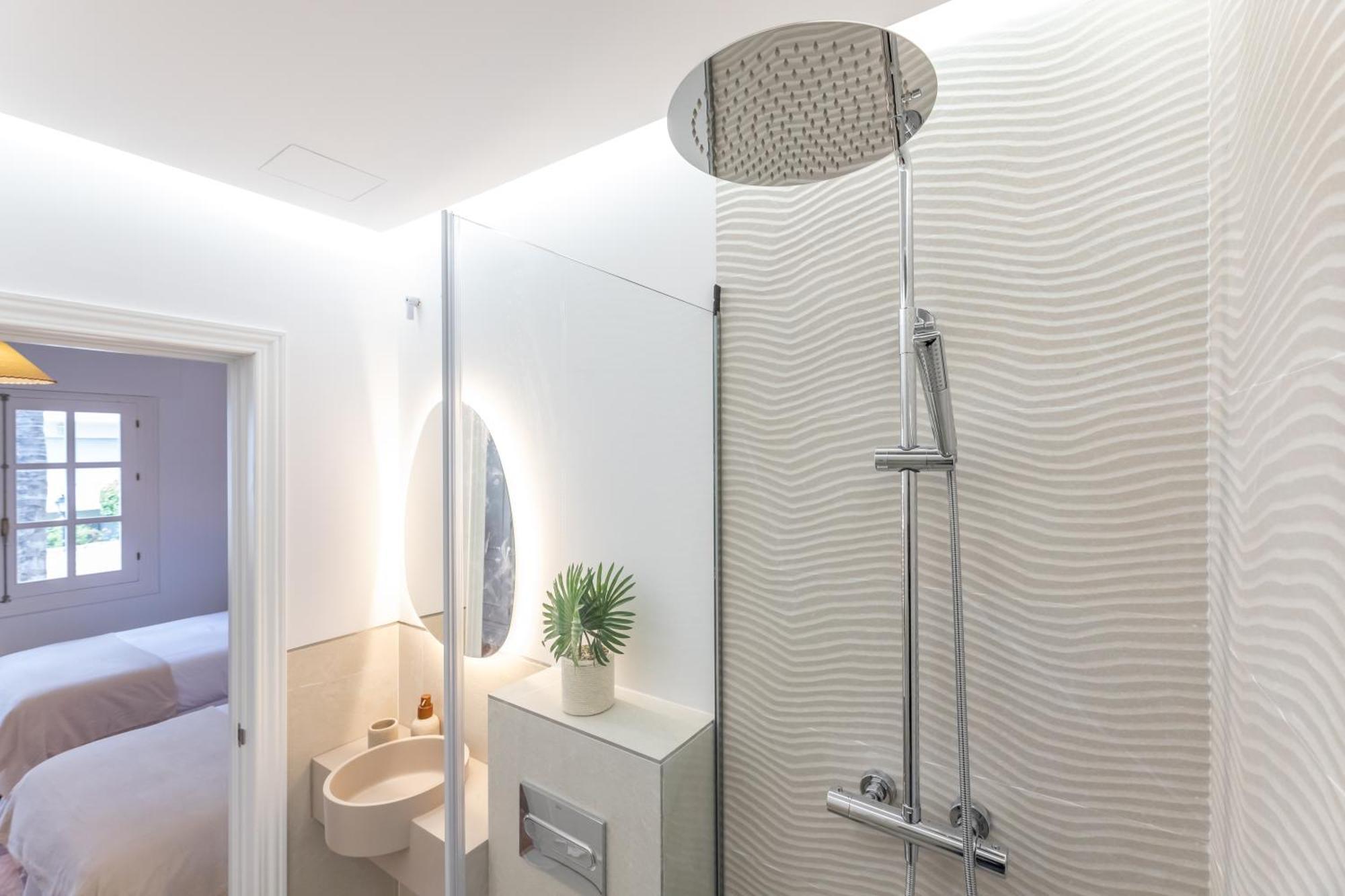 לינה וארוחת בוקר מארבלה Aurora Boutique House - Only Adults מראה חיצוני תמונה
