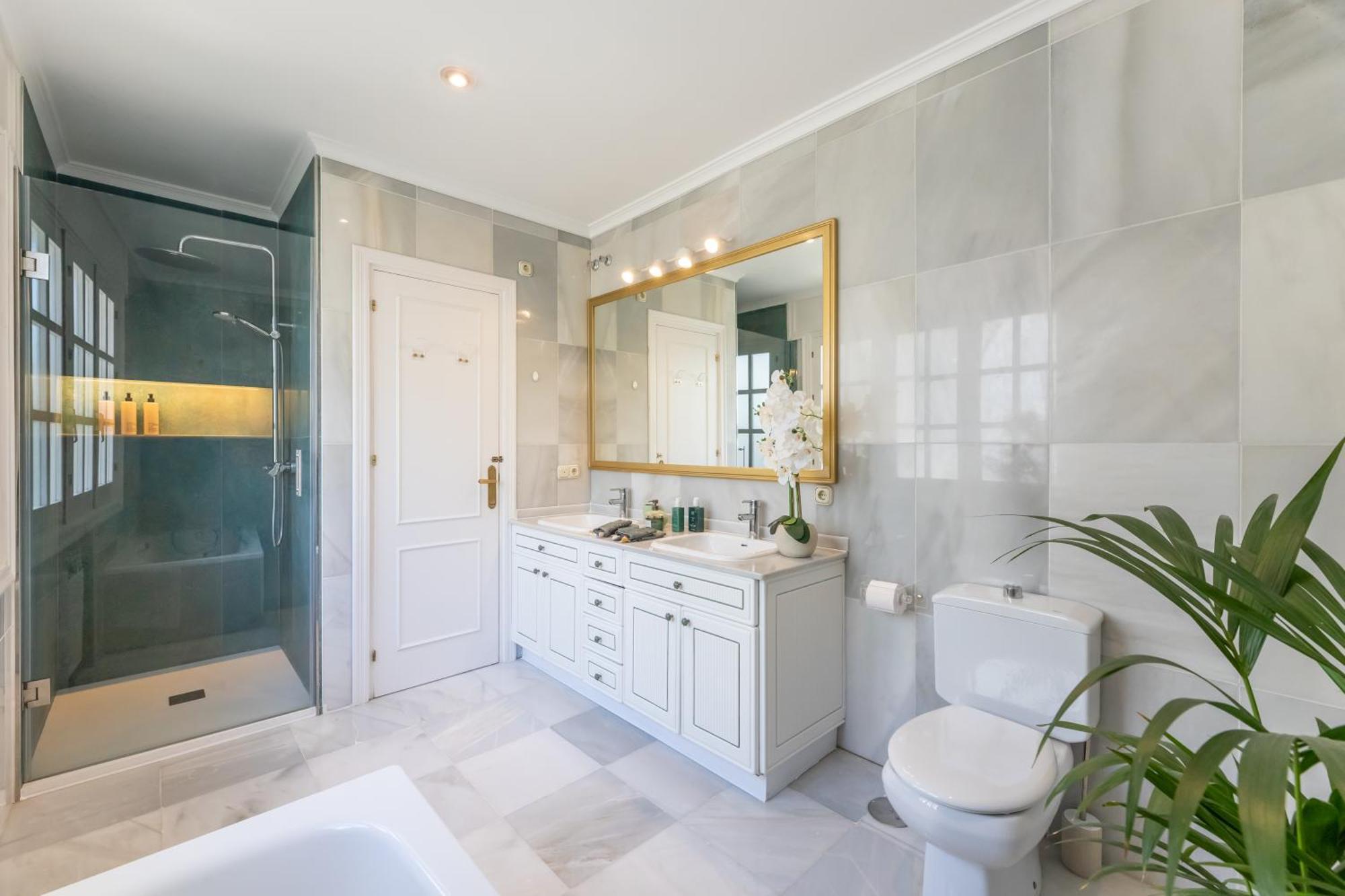 לינה וארוחת בוקר מארבלה Aurora Boutique House - Only Adults מראה חיצוני תמונה