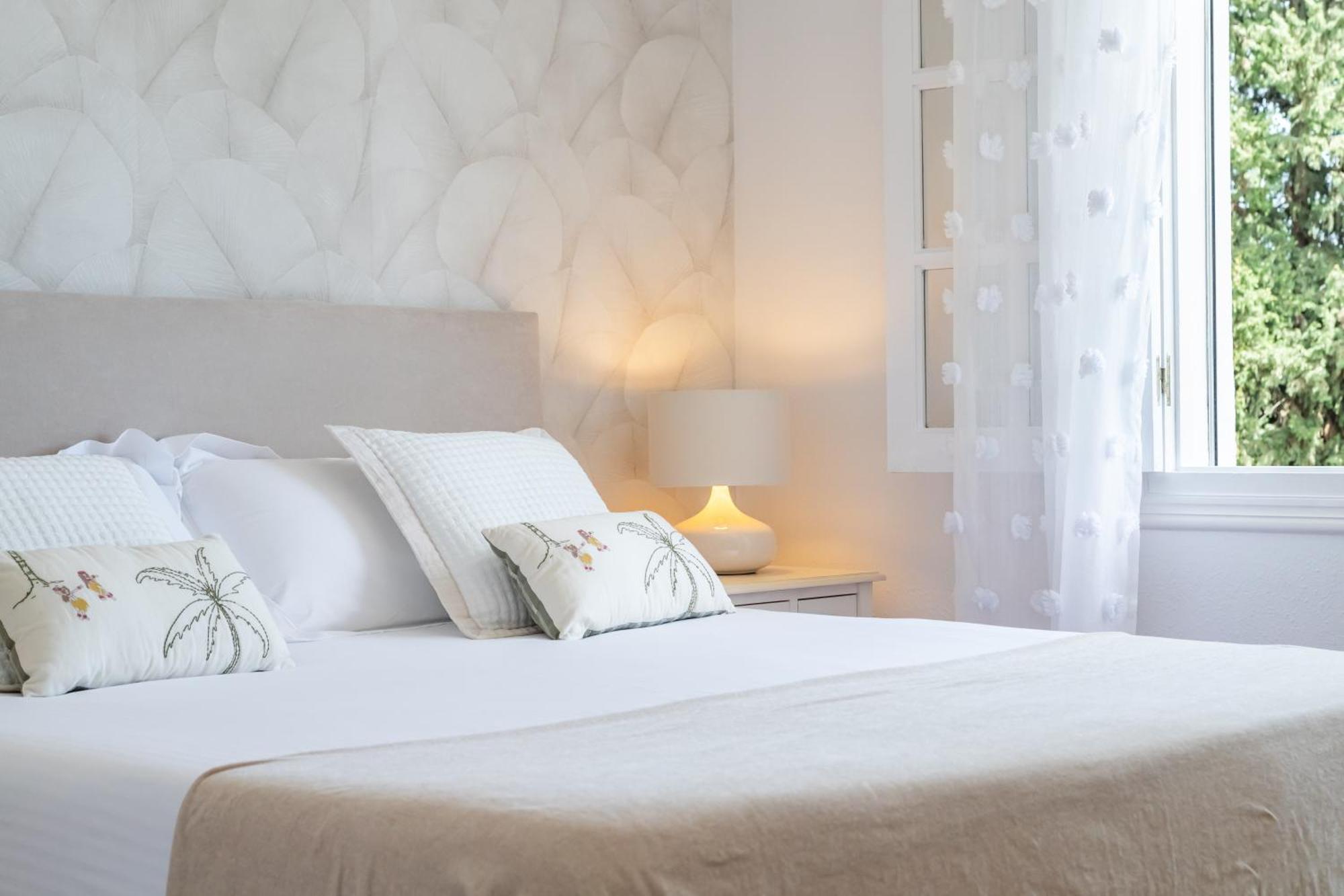 לינה וארוחת בוקר מארבלה Aurora Boutique House - Only Adults מראה חיצוני תמונה